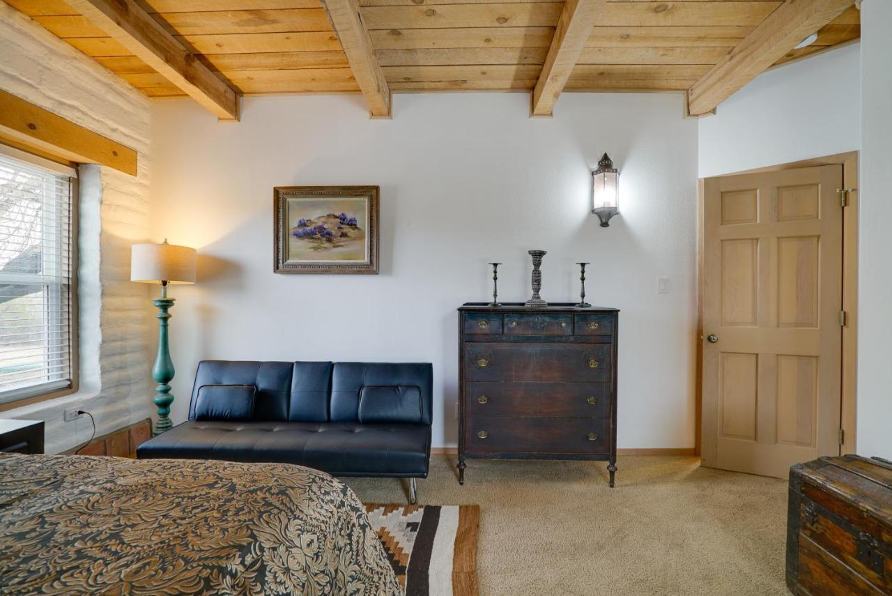 Las Cruces Home La Casa Blanca With Courtyard المظهر الخارجي الصورة